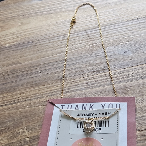 Heart ❤️ Necklace - Picture 2 of 3